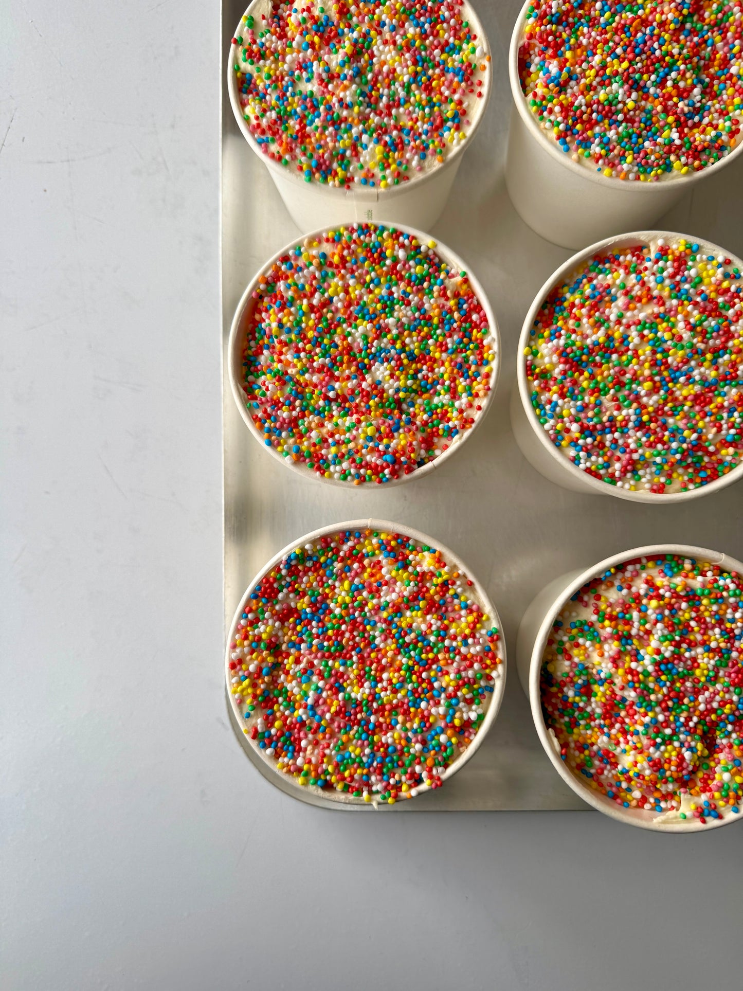 VIRAL DOT CAKE