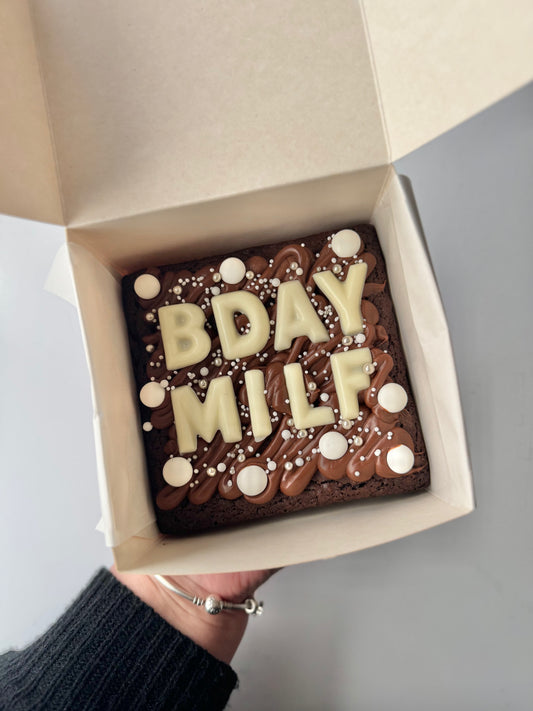 PERSONALISED BROWNIE/BLONDIE (mini 12cm X 12cm)