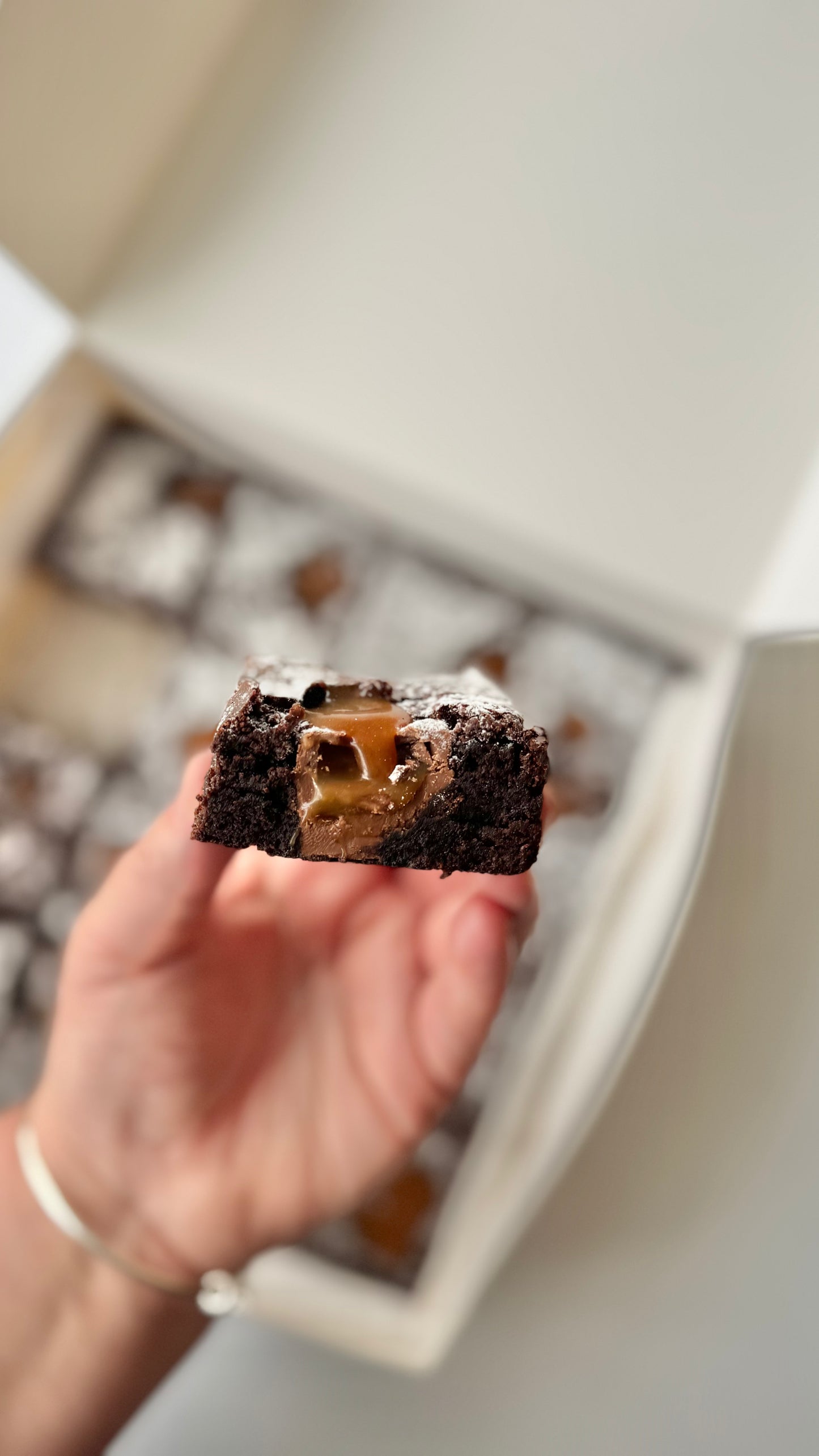 CLASSIC BROWNIE