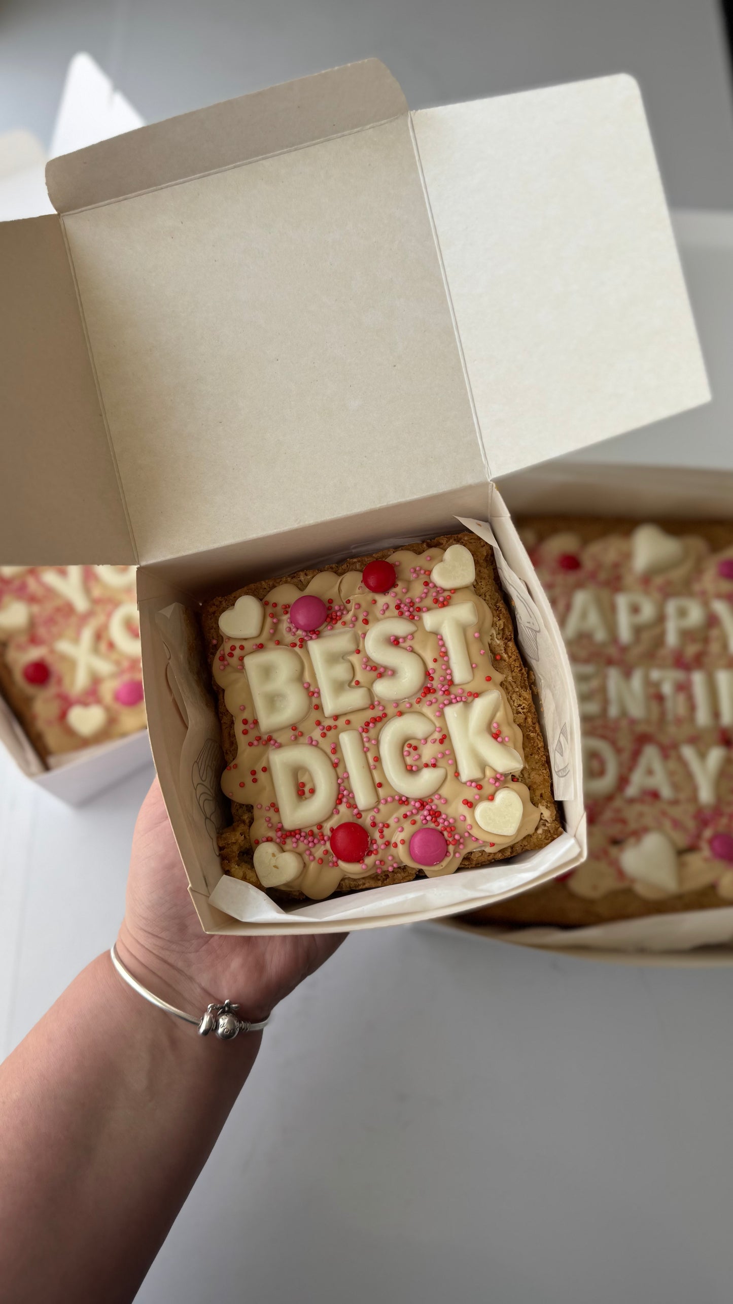 PERSONALISED VDAY BLONDIE (mini)